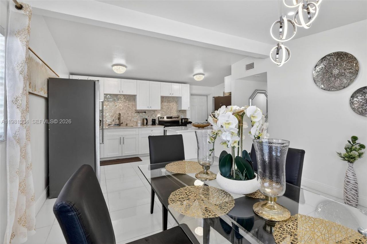 3220 NW 2nd St, Lauderhill, FL 33311 Photo