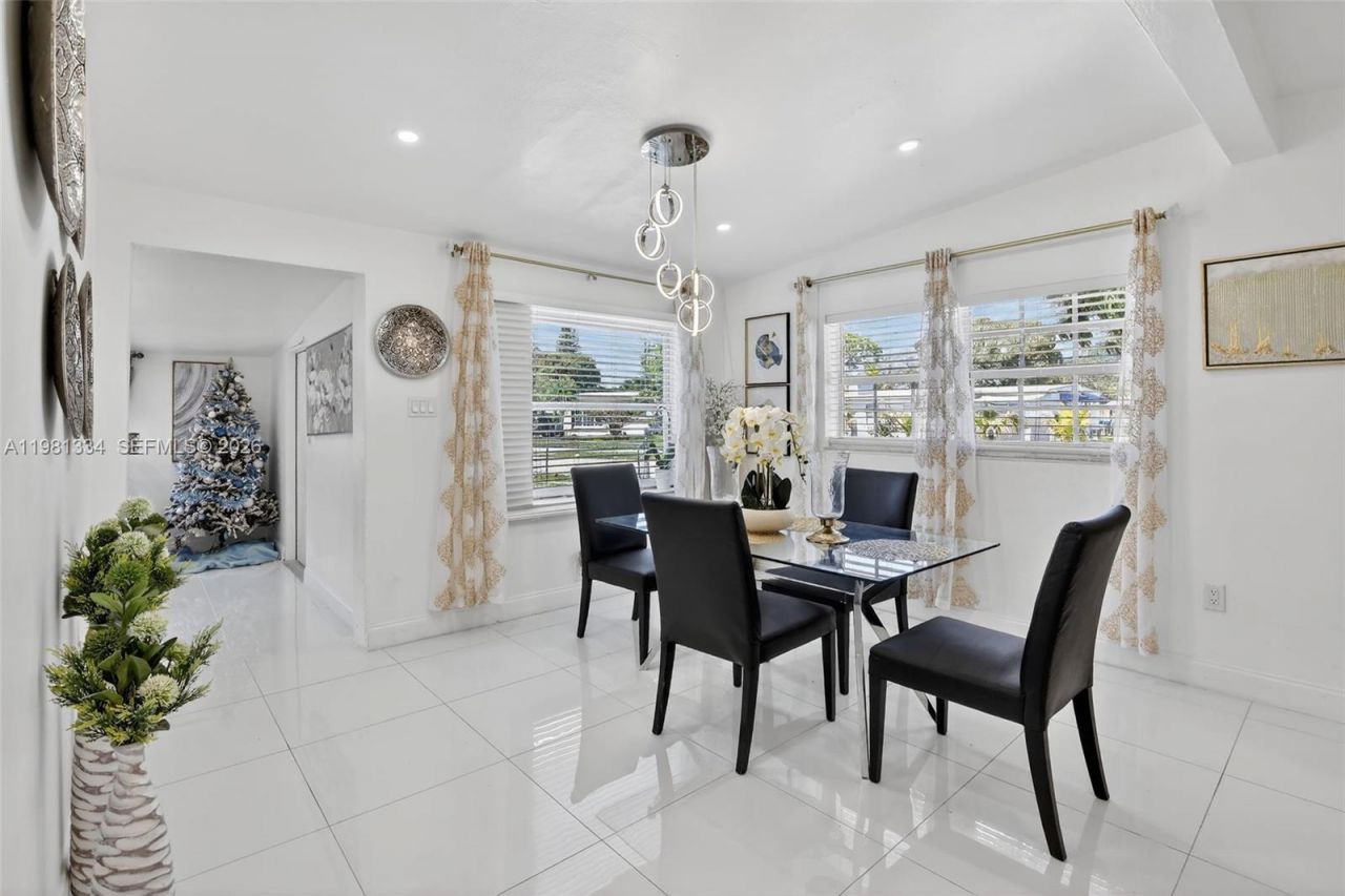 3220 NW 2nd St, Lauderhill, FL 33311 Photo