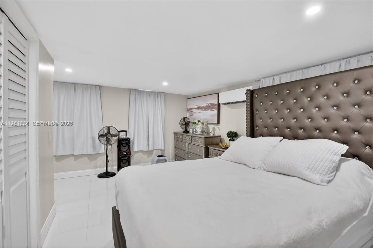 3220 NW 2nd St, Lauderhill, FL 33311 Photo