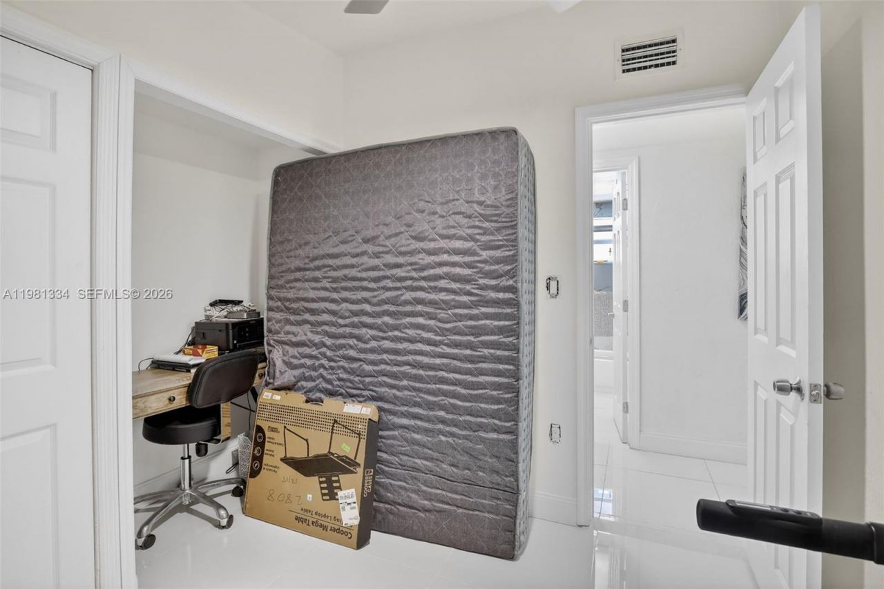 3220 NW 2nd St, Lauderhill, FL 33311 Photo