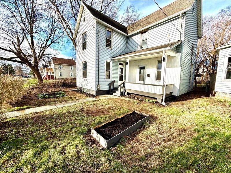 1529 Stark Avenue SW, Canton, OH 44706 Photo 2