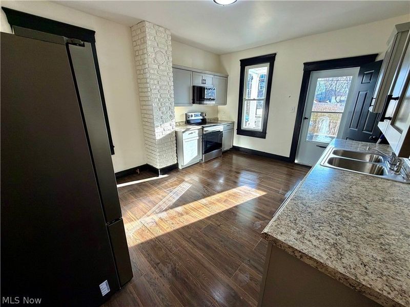 1529 Stark Avenue SW, Canton, OH 44706 Photo 5