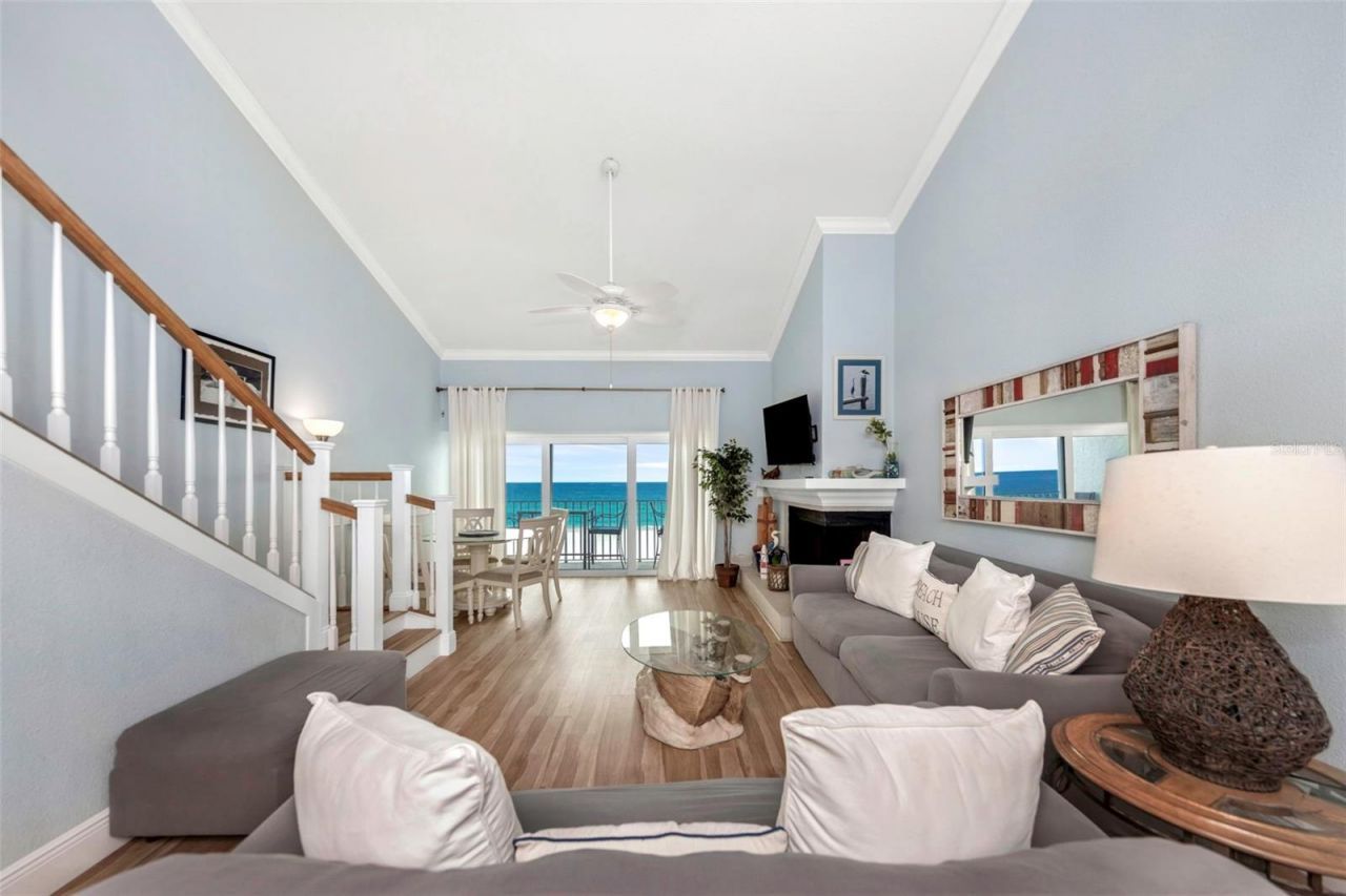 20204 Gulf Boulevard, Unit 9, Indian Shores, FL 33785 Photo