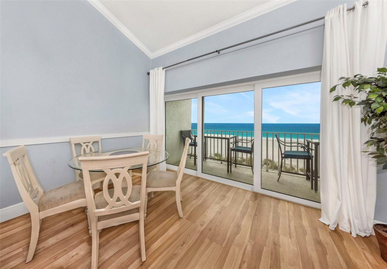20204 Gulf Boulevard, Unit 9, Indian Shores, FL 33785 Photo