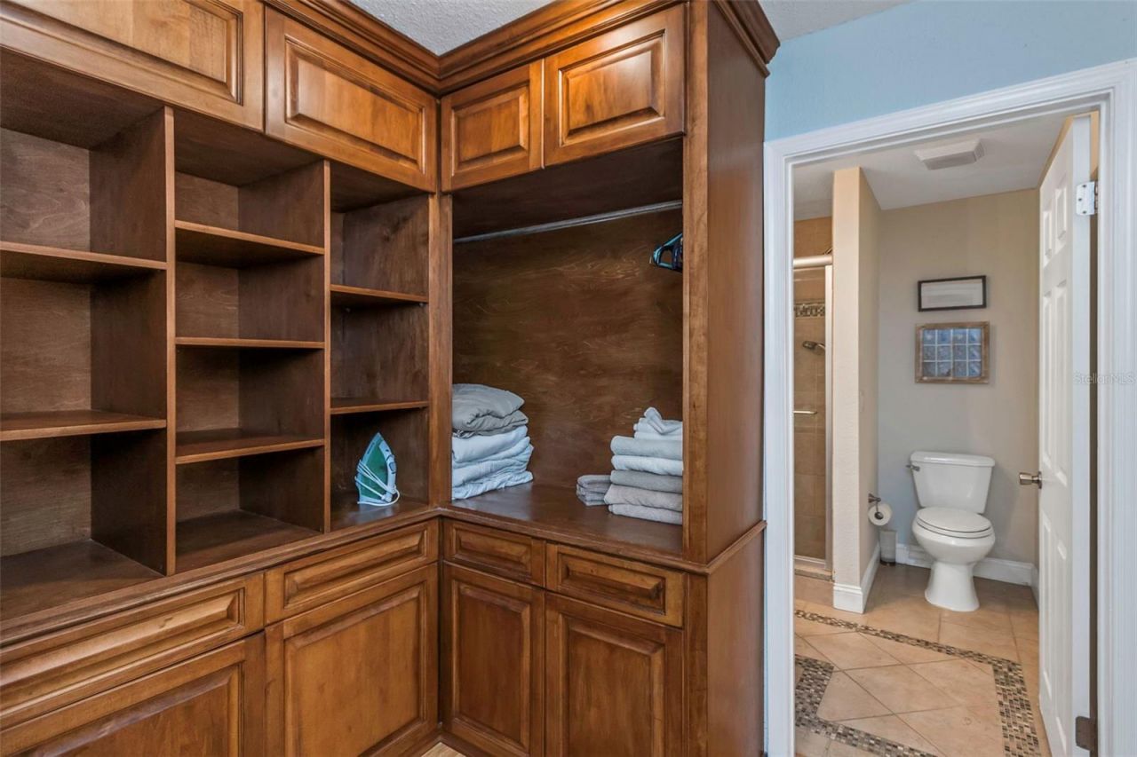 20204 Gulf Boulevard, Unit 9, Indian Shores, FL 33785 Photo