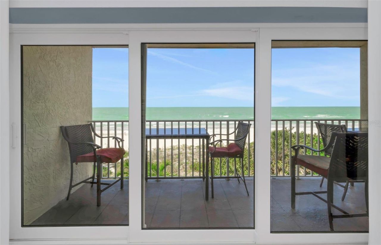 20204 Gulf Boulevard, Unit 9, Indian Shores, FL 33785 Photo