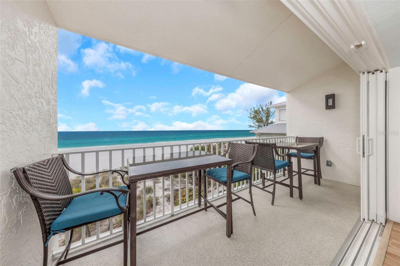 20204 Gulf Boulevard, Unit 9, Indian Shores, FL 33785 Photo