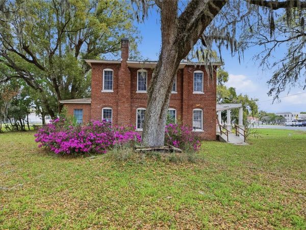 120 N MAIN STREET , BUSHNELL, FL 33513