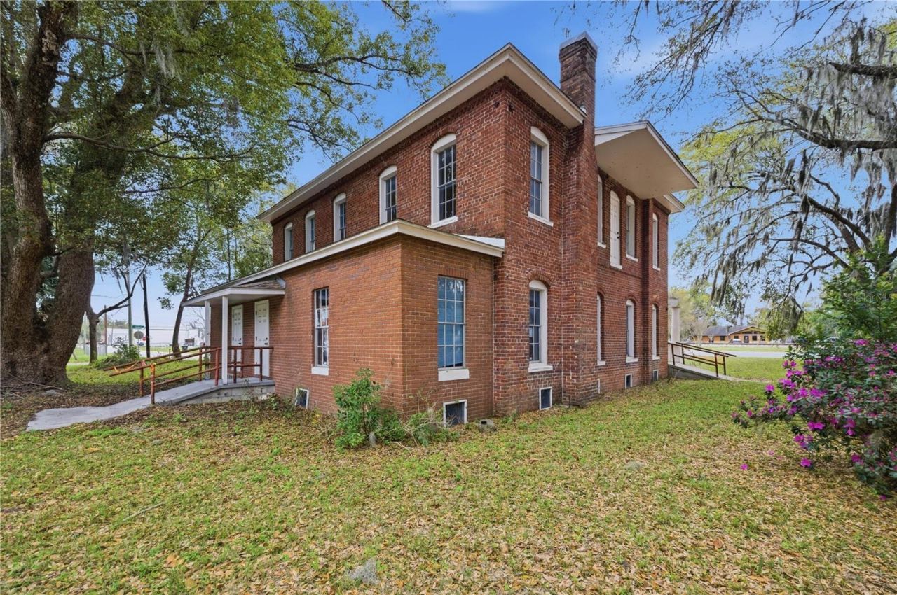 120 N Main Street , Bushnell, FL 33513 Photo