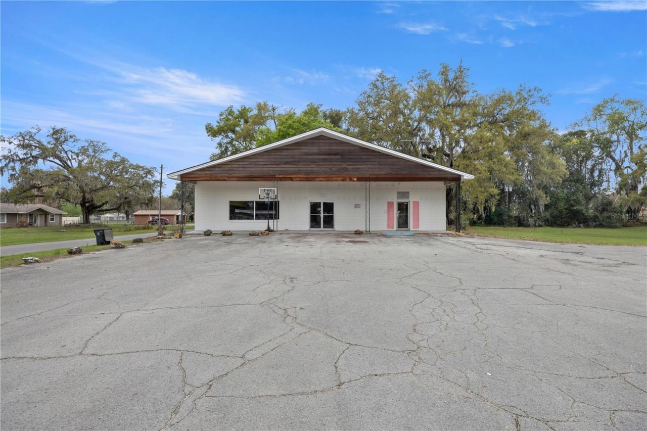 120 N Main Street , Bushnell, FL 33513 Photo