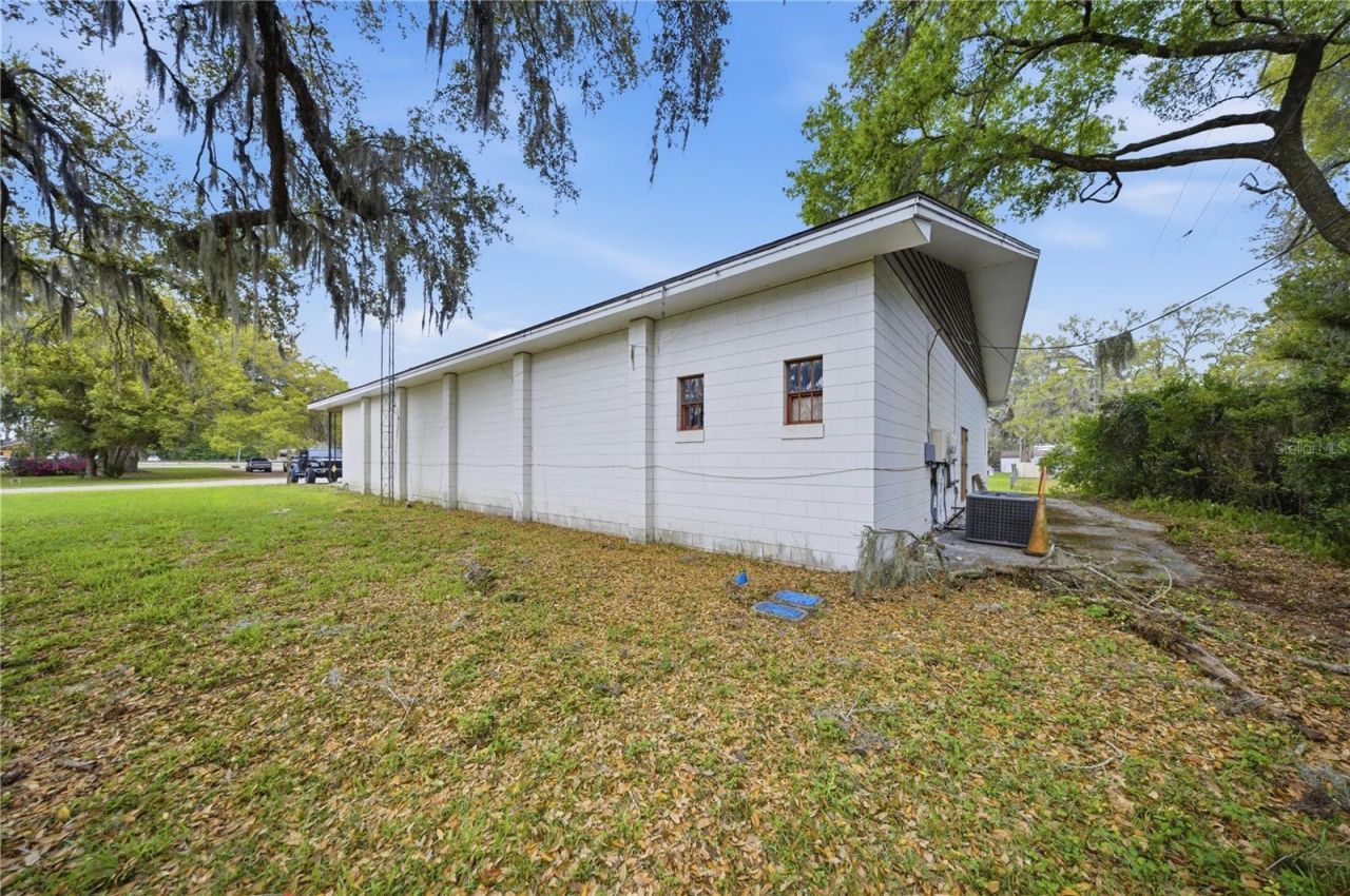 120 N Main Street , Bushnell, FL 33513 Photo