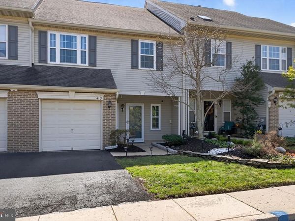 418 FAIRVIEW WAY, NEW HOPE, PA 18938