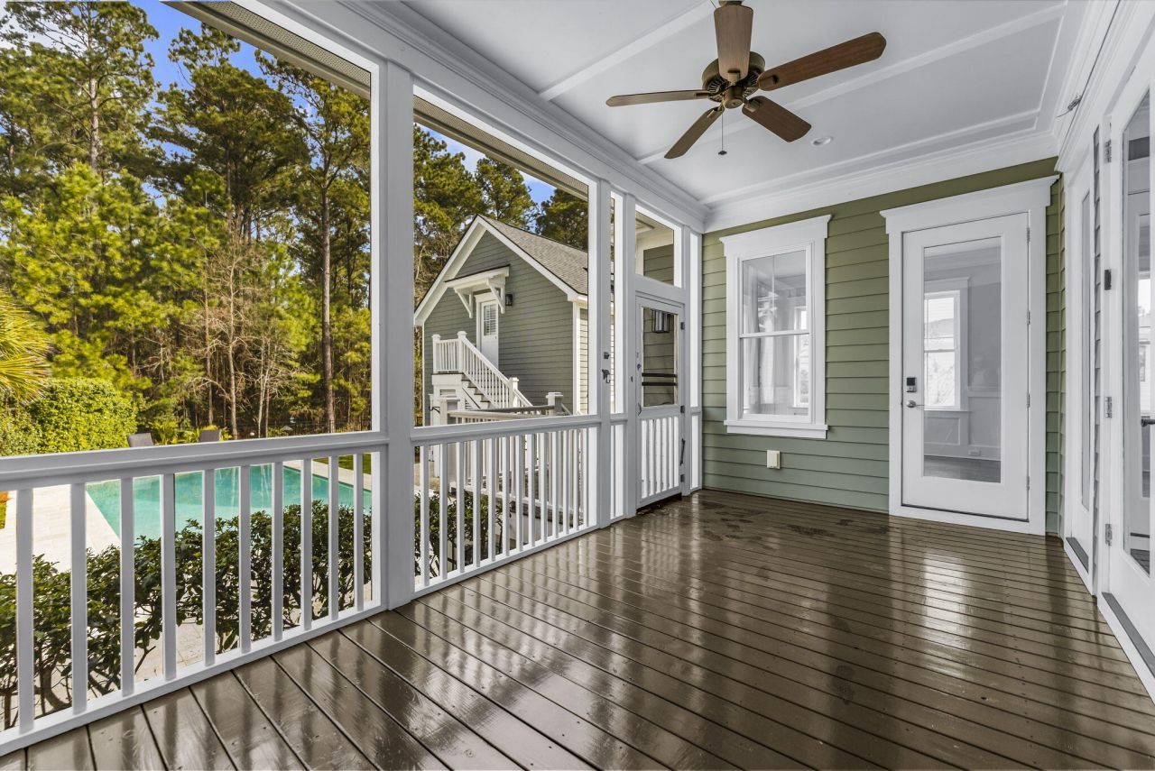 3818 Fifle Street Photo 12