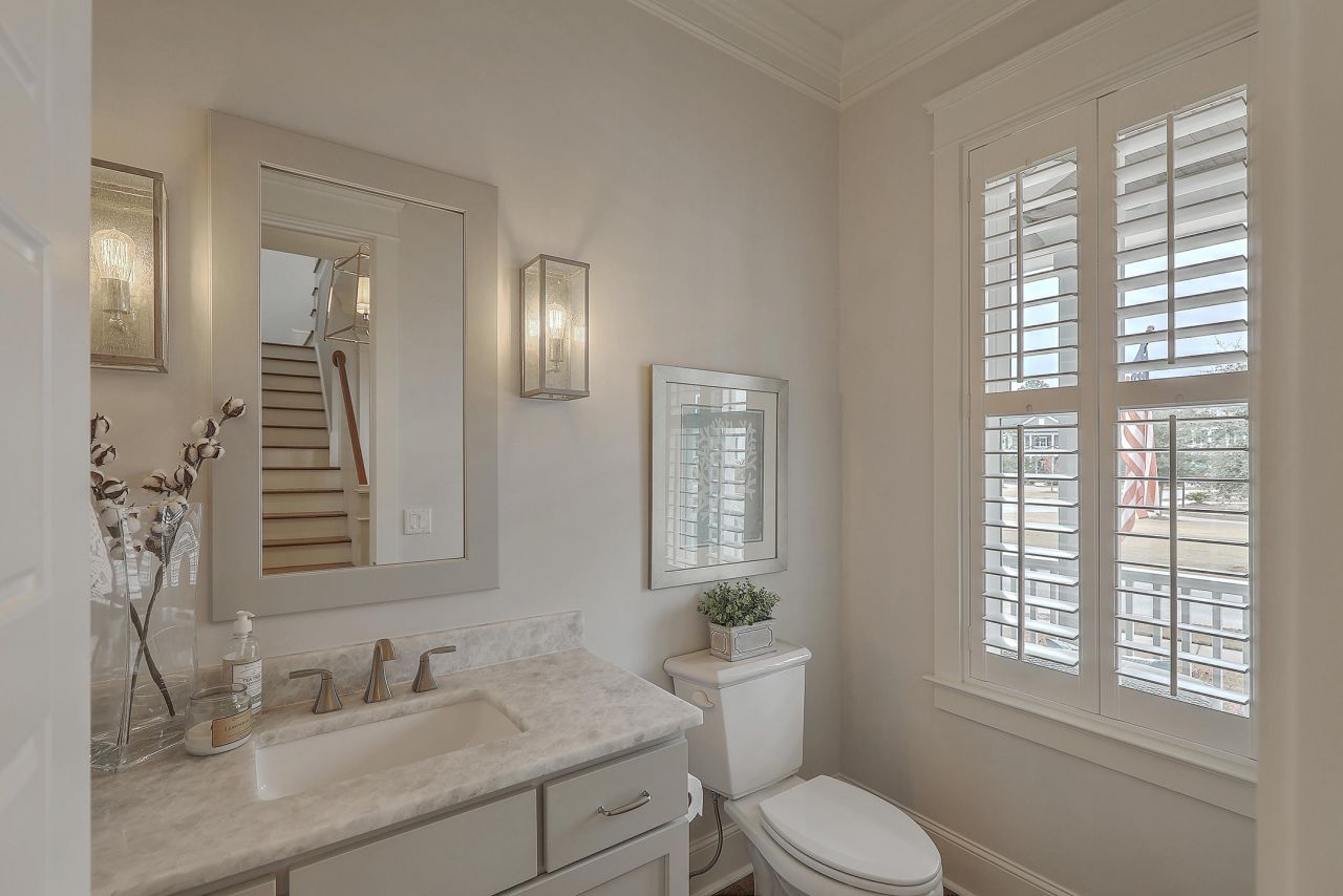 3818 Fifle Street Photo 15