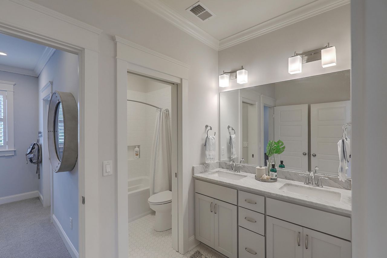 3818 Fifle Street Photo 22