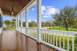 3818 Fifle Street photo 4