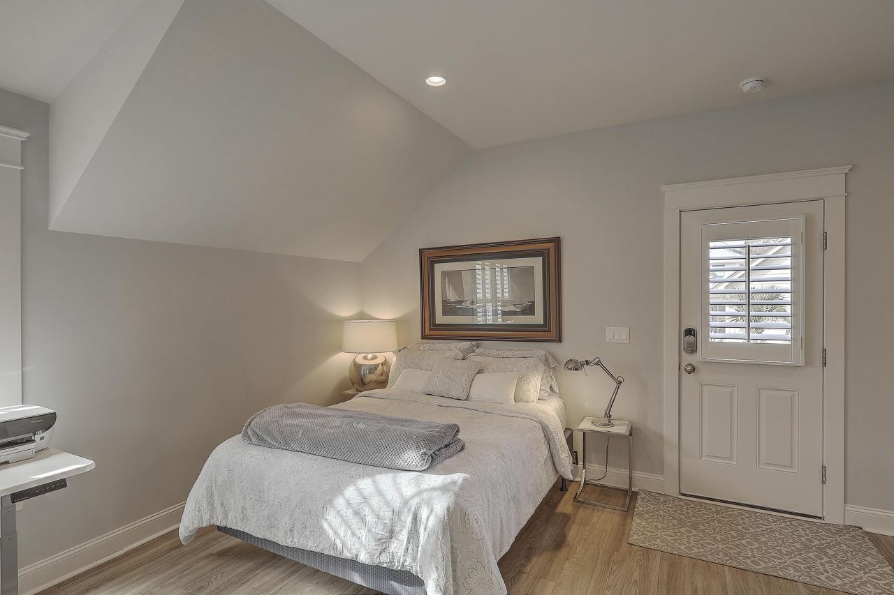 3818 Fifle Street Photo 31