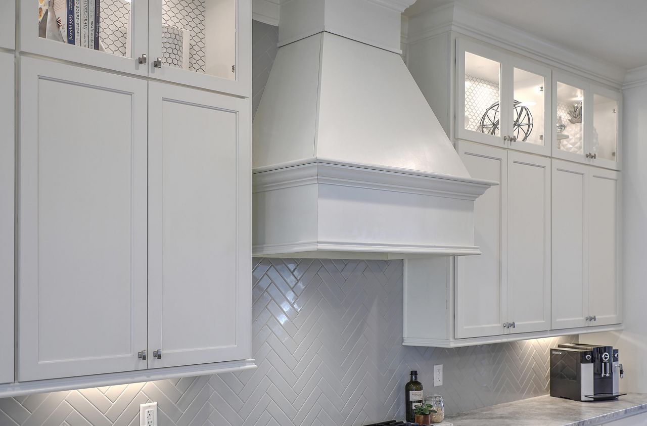 3818 Fifle Street Photo 7