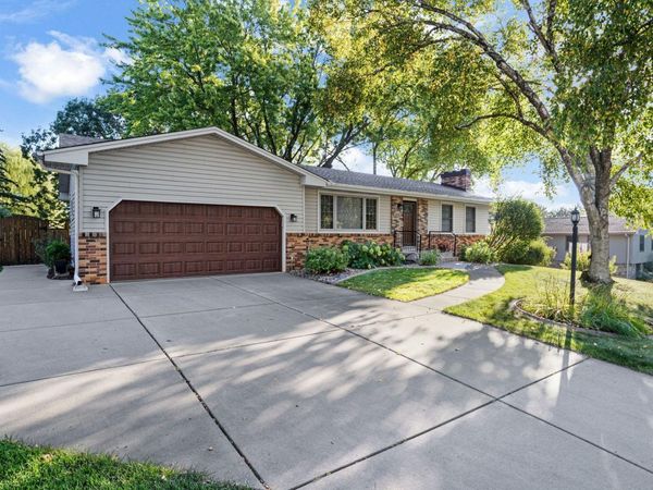 10001 Morris Road , Bloomington, MN 55437