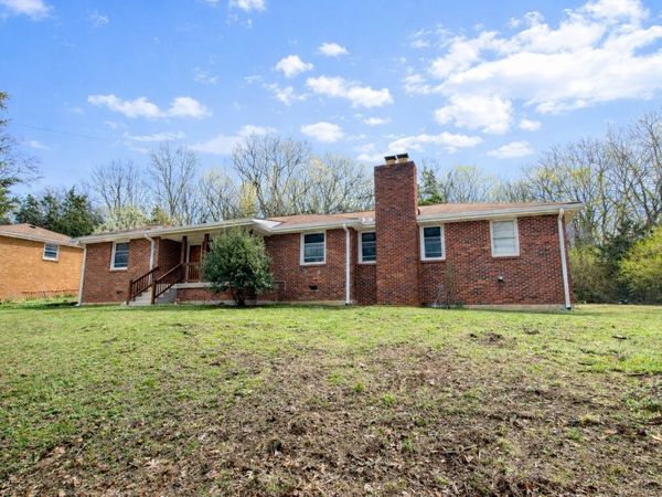 6443 Charlotte Road Cir, Nashville, TN 37209
