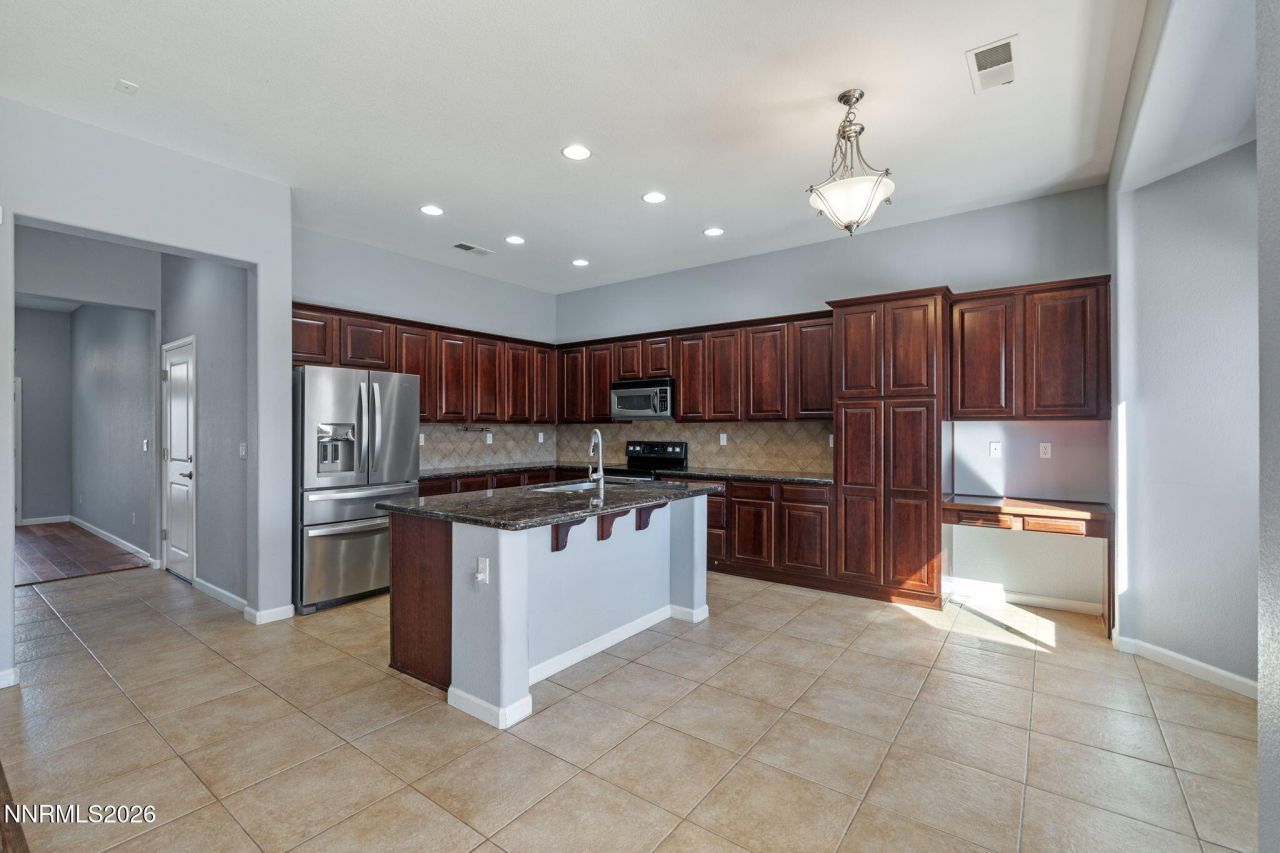 7140 Souverain Lane, Reno, NV 89506 Photo