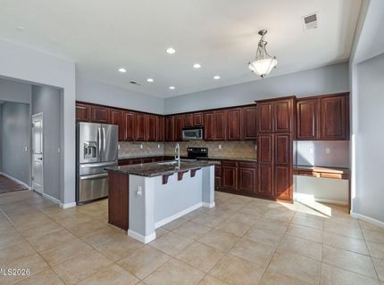 7140 Souverain Lane, Reno, NV 89506 Photo