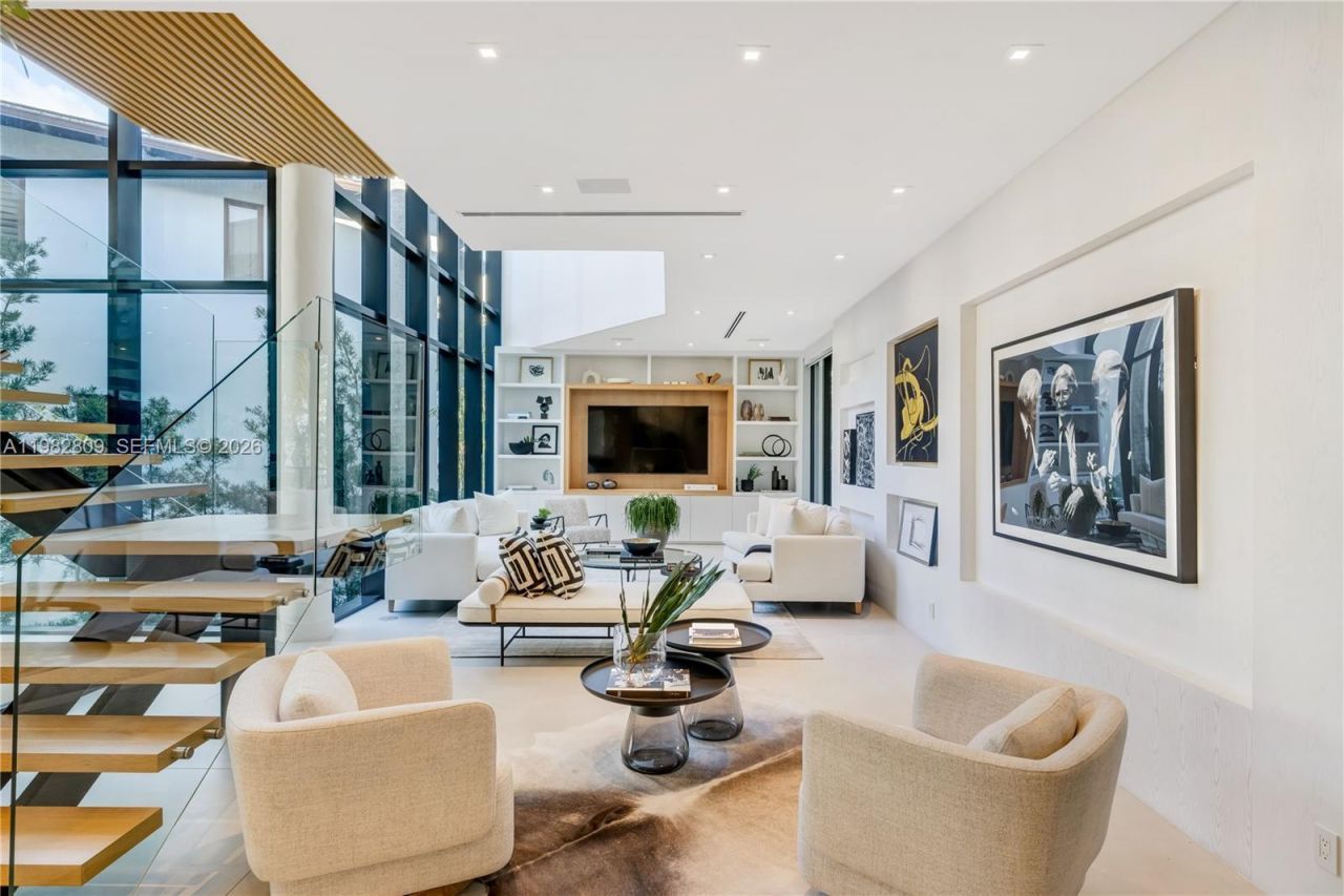 1755 Fairhaven Pl , Miami, FL 33133 Photo