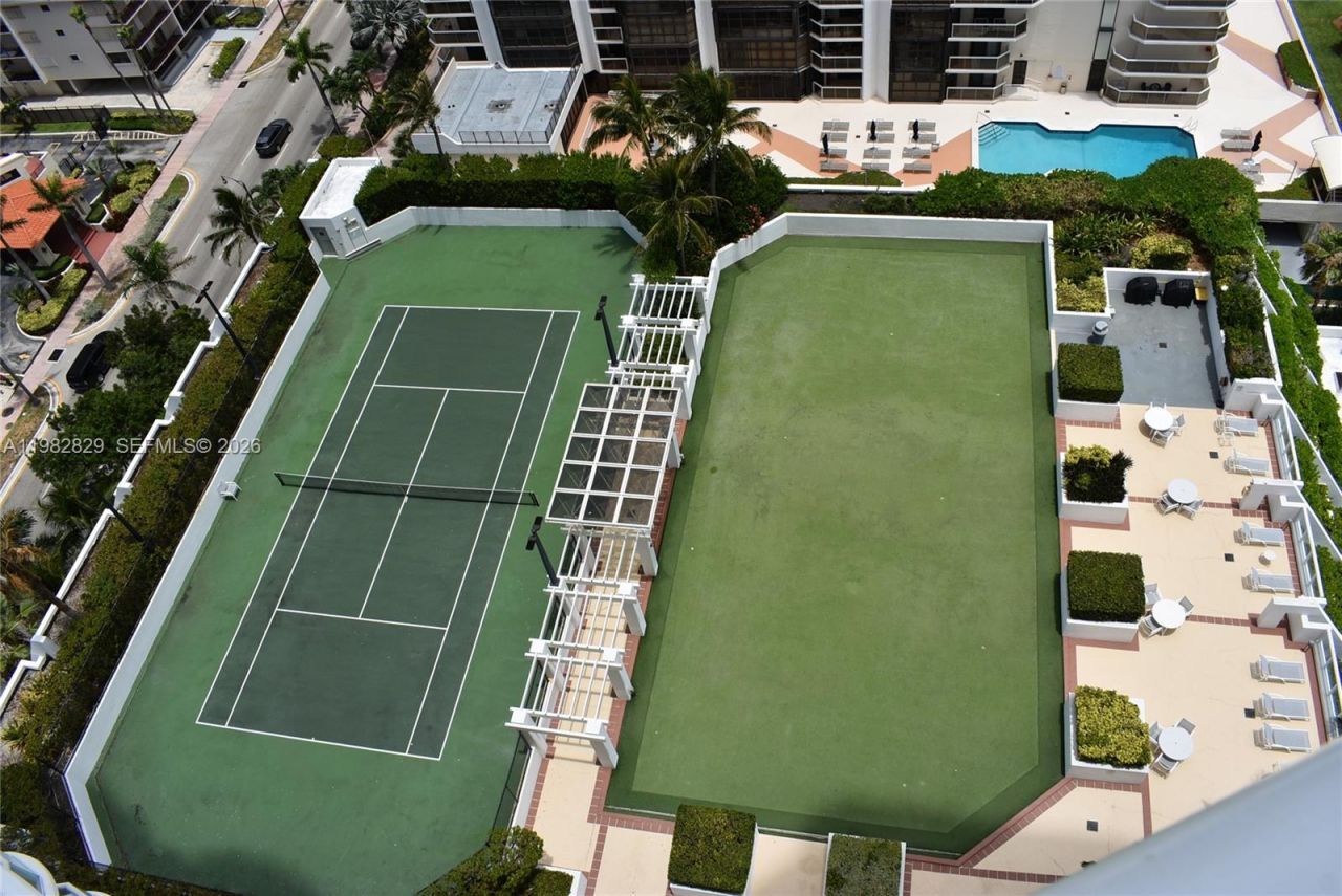 6365 Collins Ave, Unit 2106, Miami Beach, FL 33141 Photo