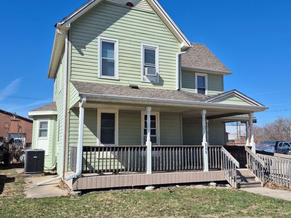 255 N Davis, Ottumwa, IA 52501