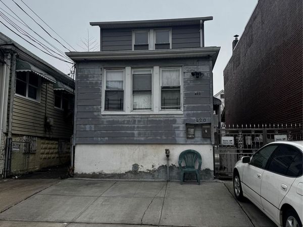 420 Thieriot Avenue, Unit 2, Bronx, NY 10473