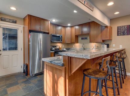 7064 6th Avenue, Tahoma, CA 96142 Photo