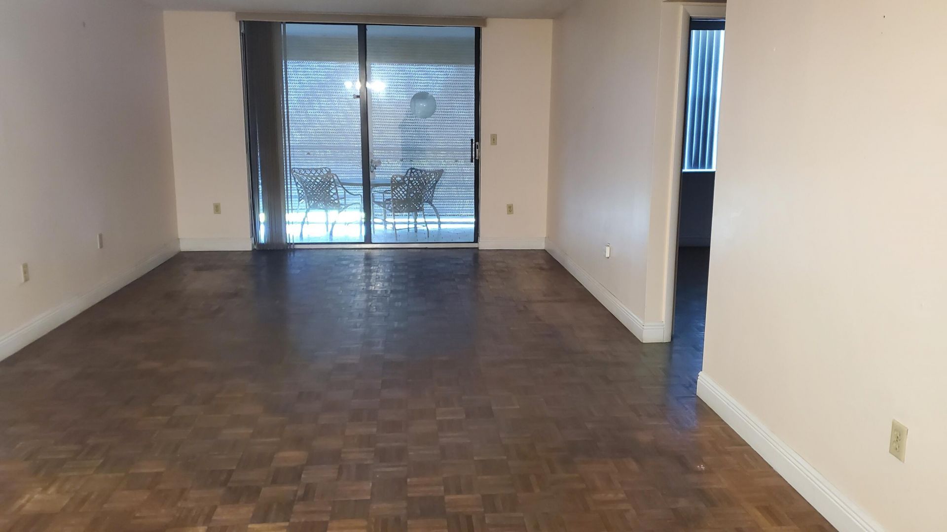 1400 Saint Charles Place, Unit 608, Pembroke Pines, FL 33026 Photo