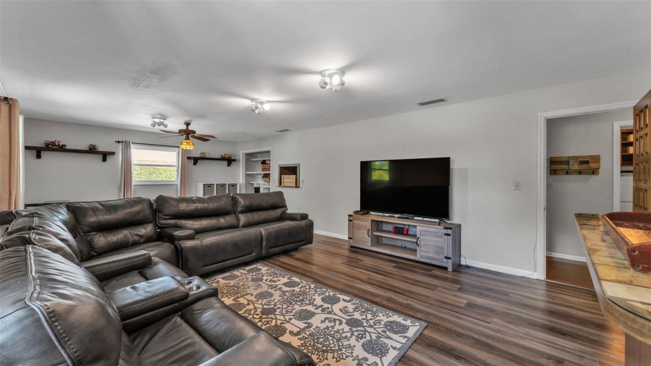 153 Lake Otis Road, Winter Haven, FL 33884 Photo