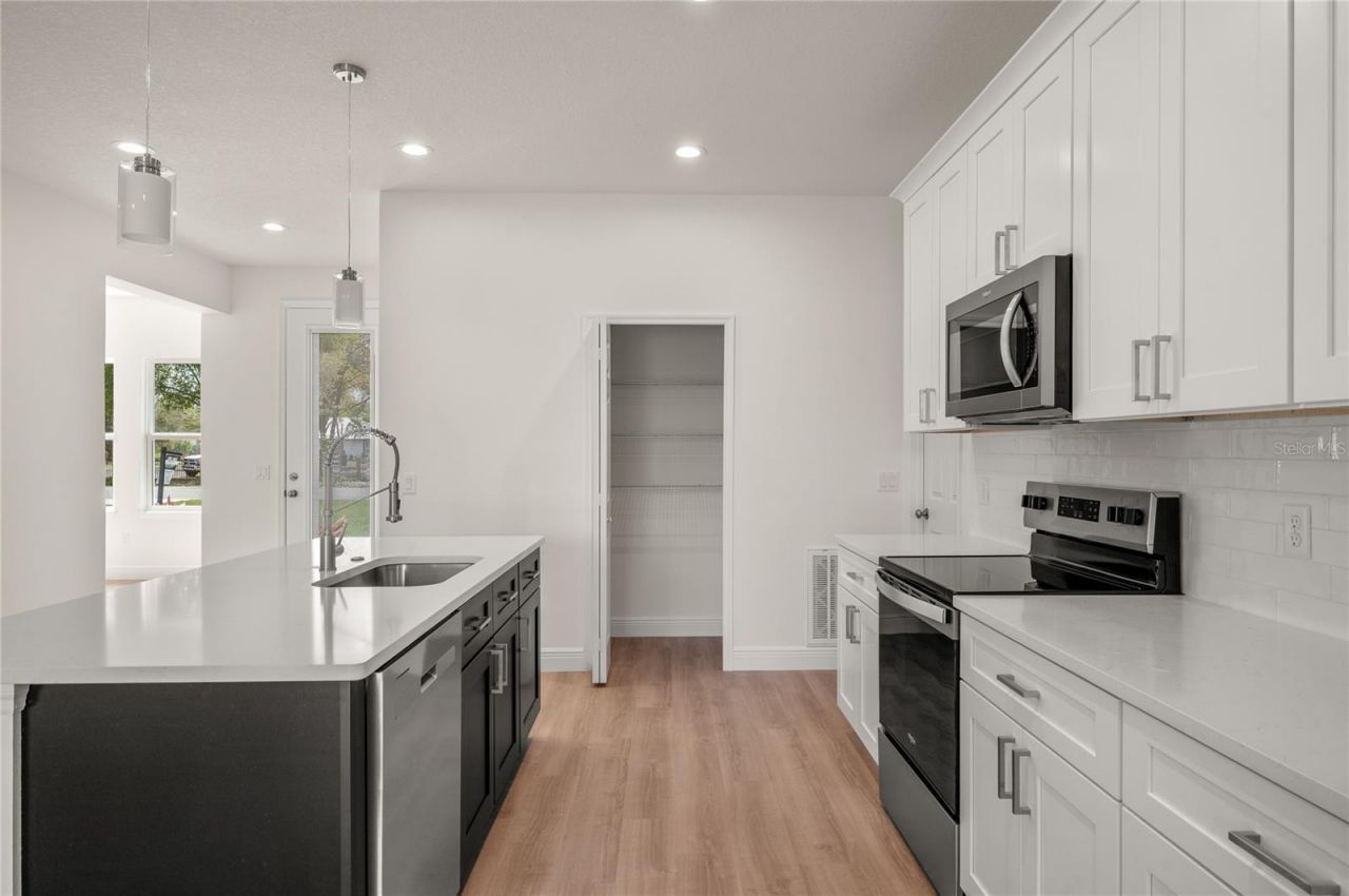 132 11th Avenue , Osteen, FL 32764 Photo