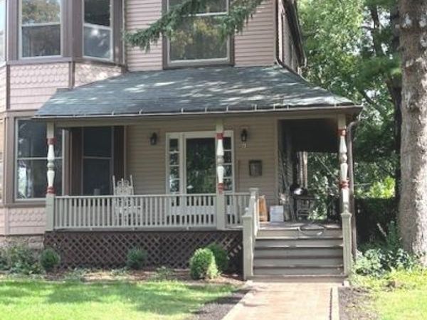 61 7 Avenue, La Grange, IL 60525