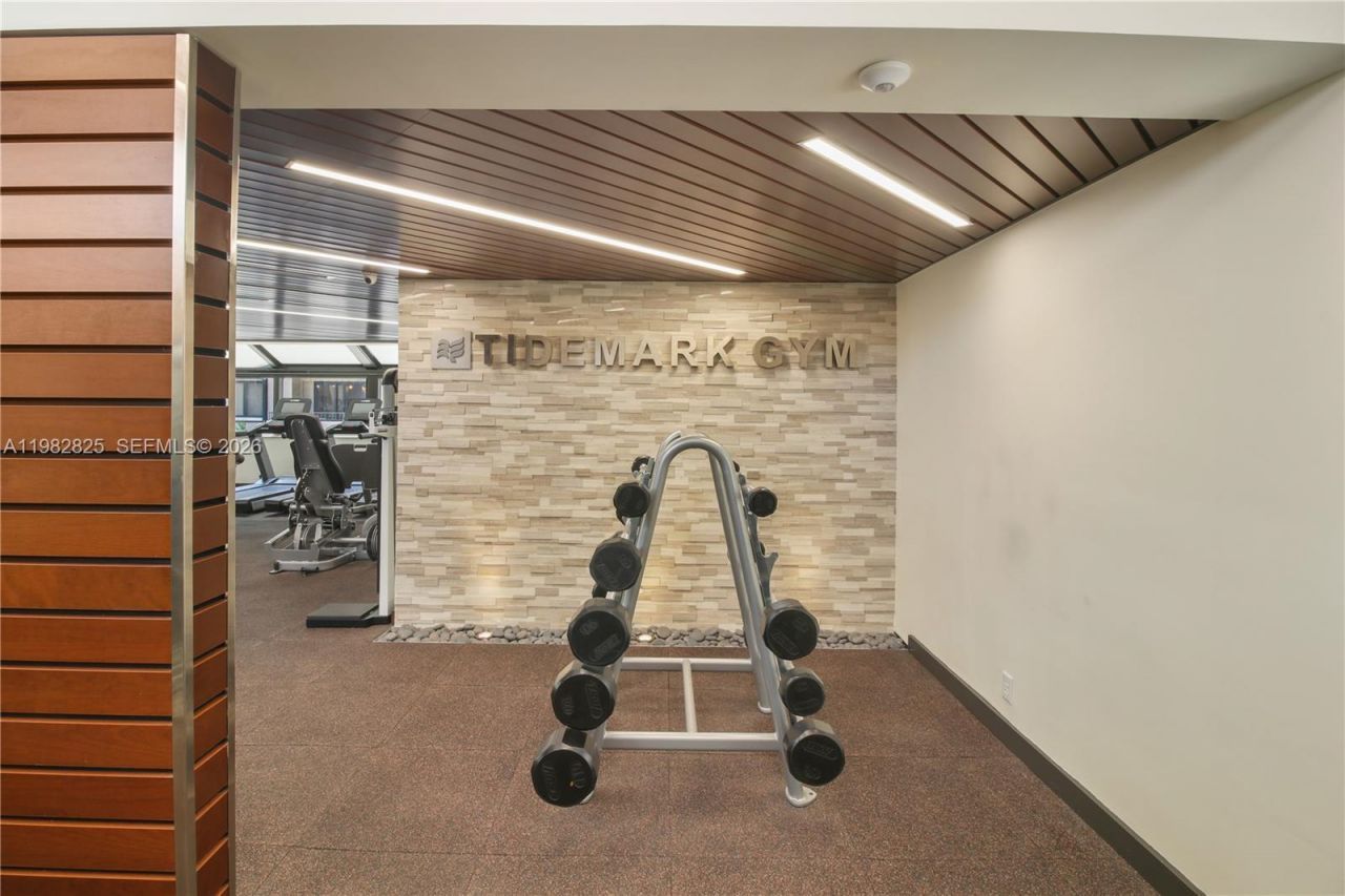 201 Crandon Blvd , Unit 927, Key Biscayne, FL 33149 Photo