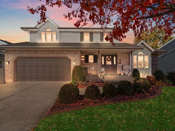 3115 Devonshire Circle, Crown Point, IN 46307