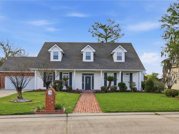 23 ROSEDOWN Drive , Destrehan, LA 70047