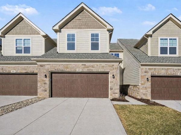 3084 N Spurway Drive, Ann Arbor, MI 48105