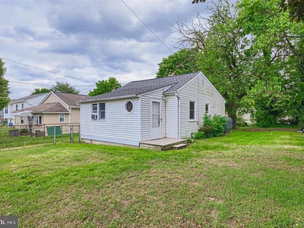 7922 W END DRIVE, BALTIMORE, MD 21226