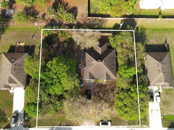 8455 102nd Court, Vero Beach, FL 32967