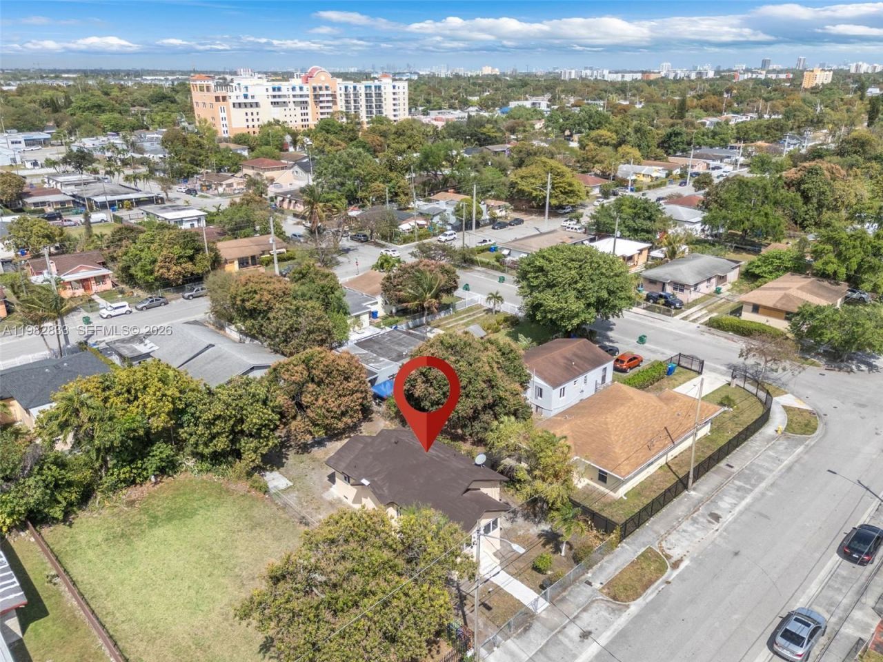 1521 NW 51st St , Miami, FL 33142 Photo