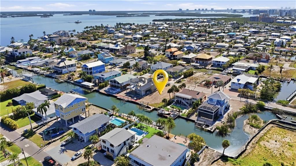 129 Curlew St, Fort Myers Beach, FL 33931 Photo