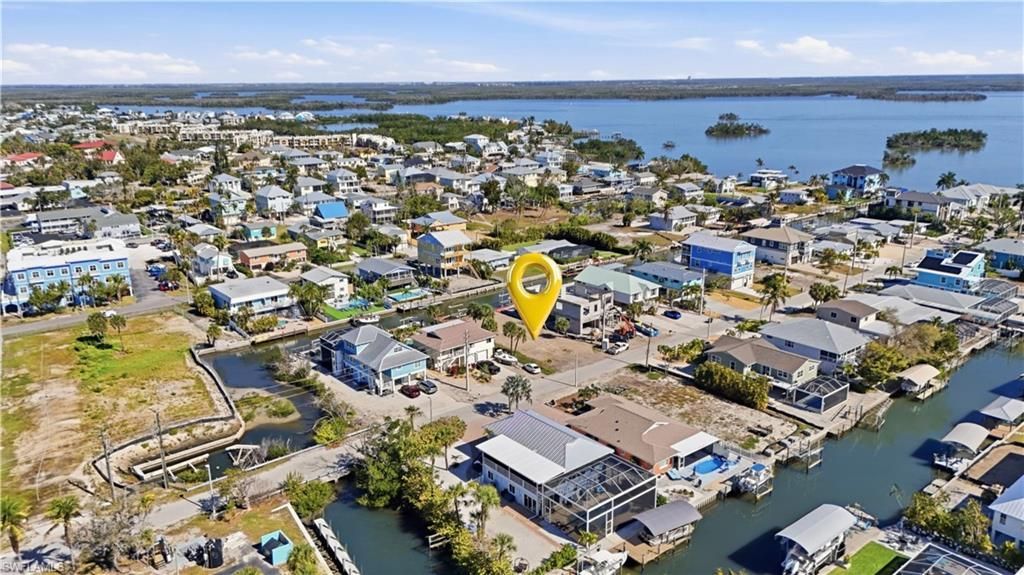 129 Curlew St, Fort Myers Beach, FL 33931 Photo
