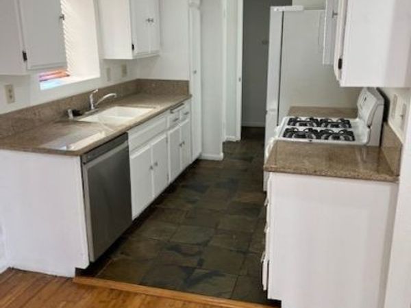 22003 Belshire, Unit 9, Hawaiian Gardens, CA 90716