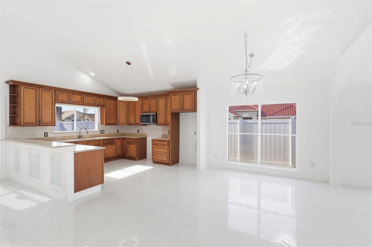 3904 Woodsfield Court , Orlando, FL 32822 Photo