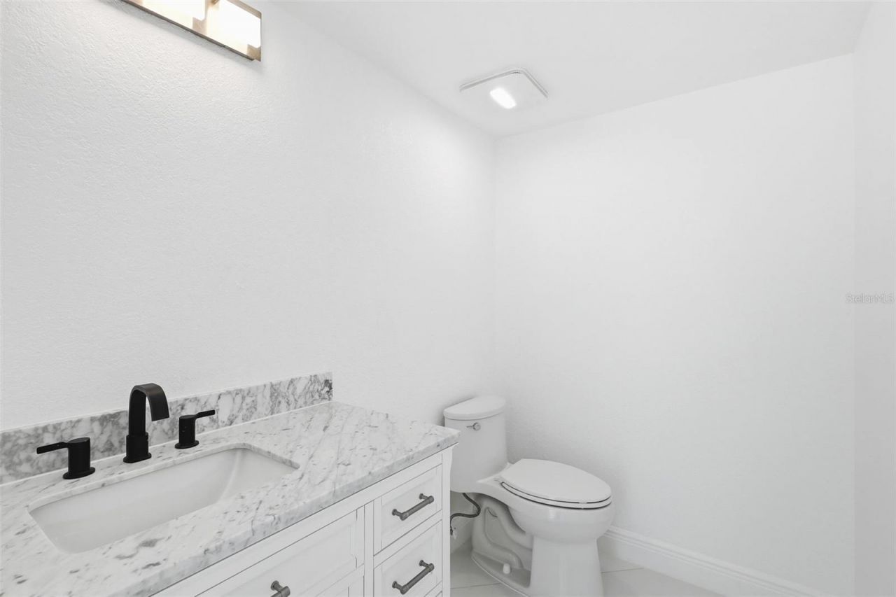 3904 Woodsfield Court , Orlando, FL 32822 Photo