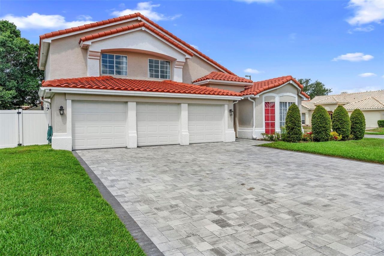3904 Woodsfield Court , Orlando, FL 32822 Photo