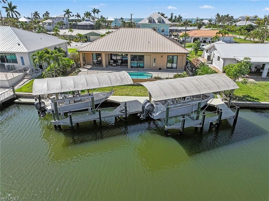 3656 Emerald Ave , Saint James City, FL 33956 Photo