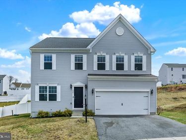 220 CHAMPIONS DRIVE, YORK HAVEN, PA 17370